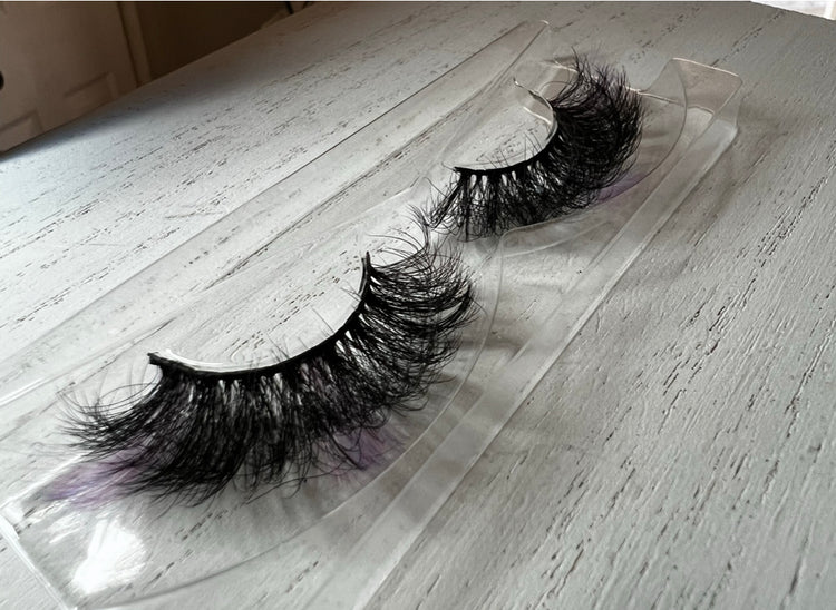 Naughty 20-23mm Color Lashes