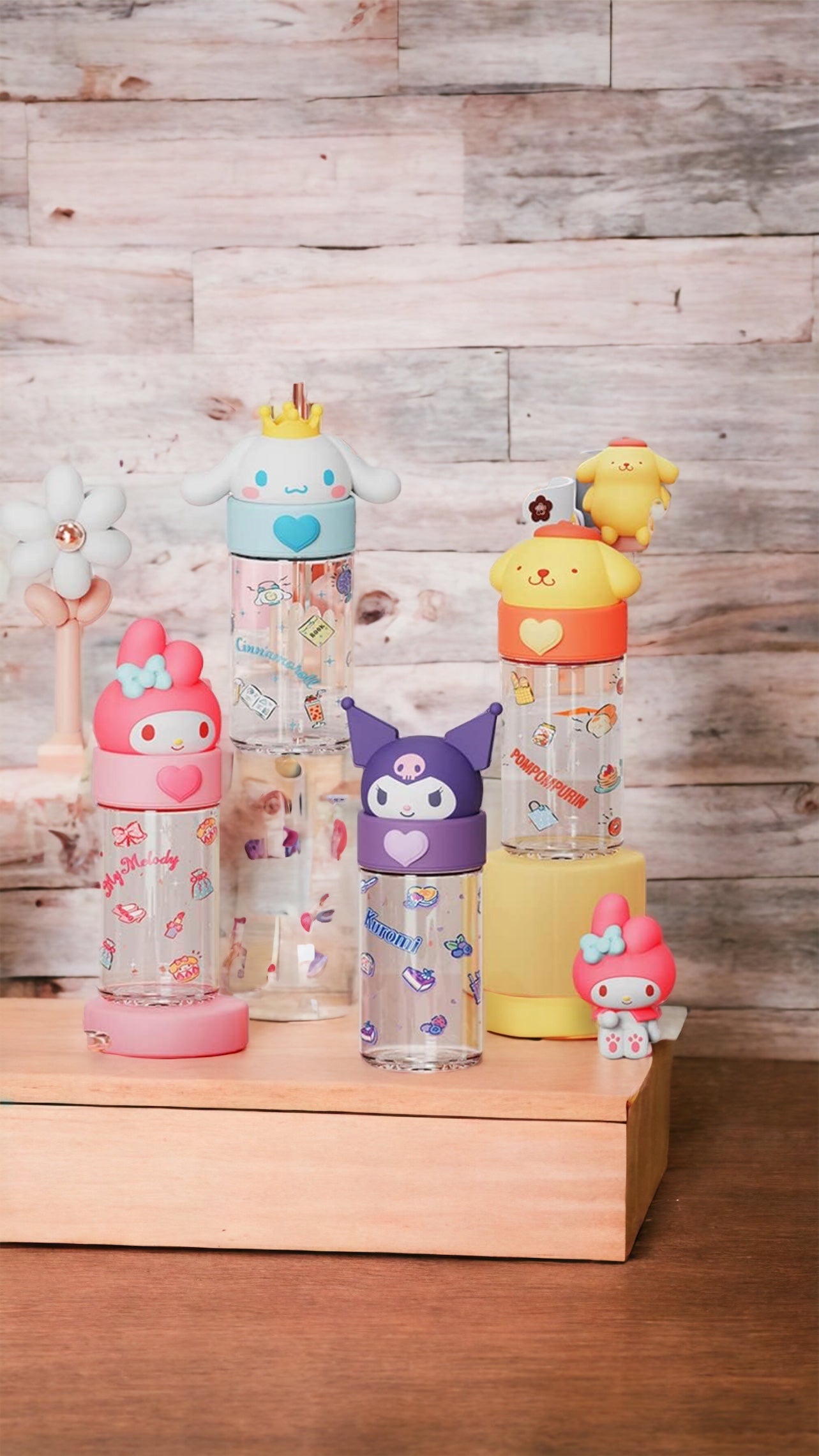 Glass Kuromi and her friends
