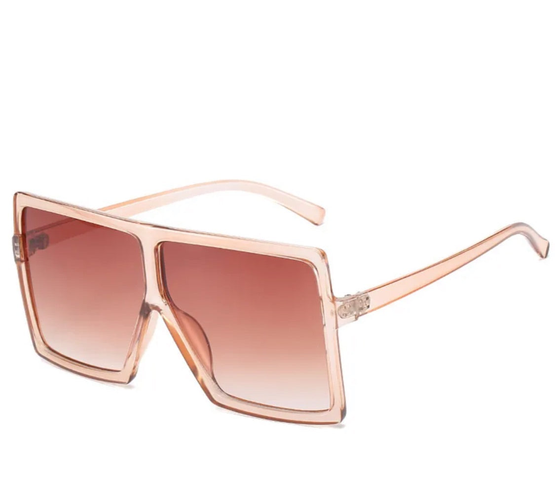Gafas de sol con montura cuadrada grande