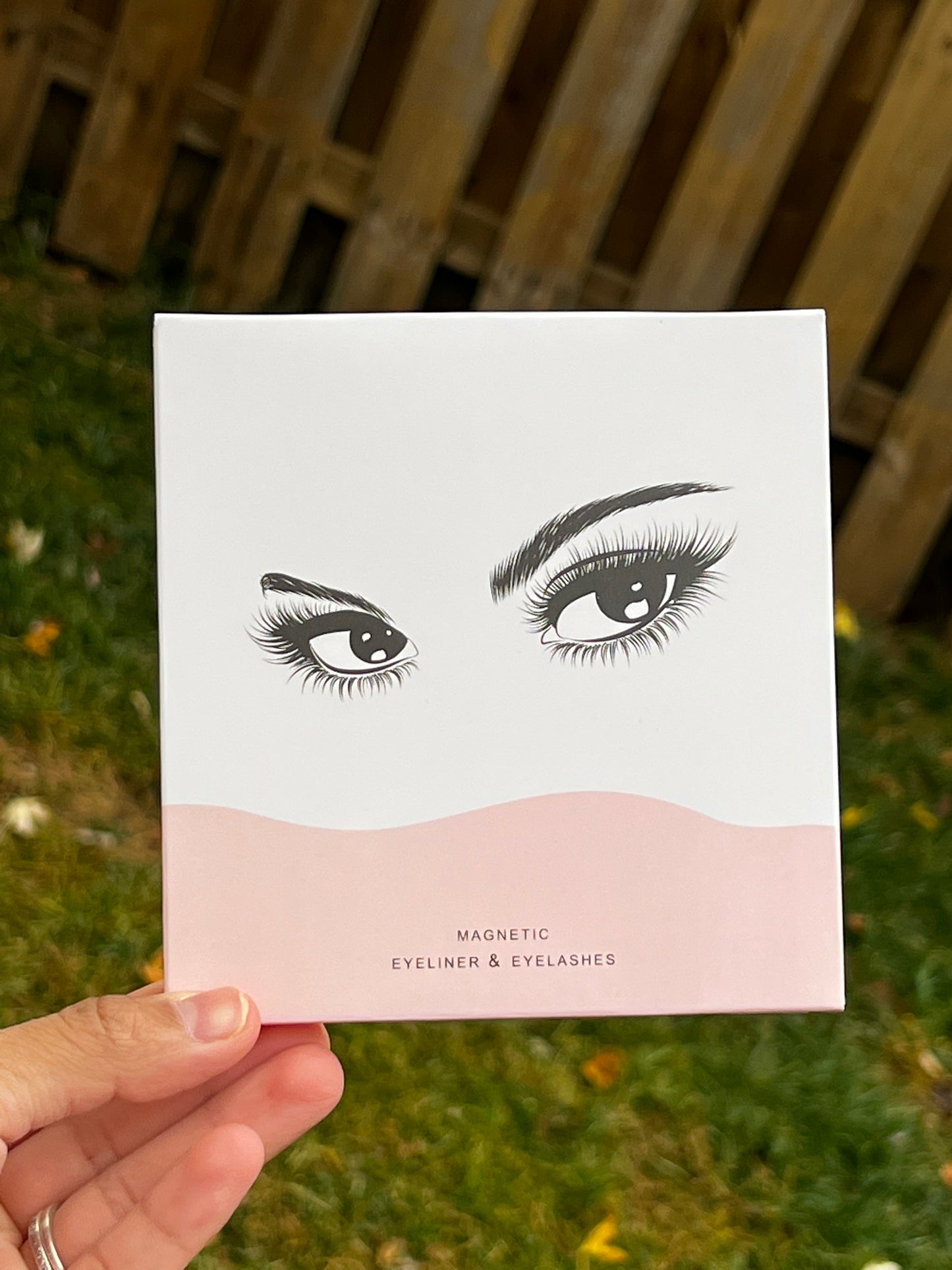 Magnetic Lashes - Naughty Wink