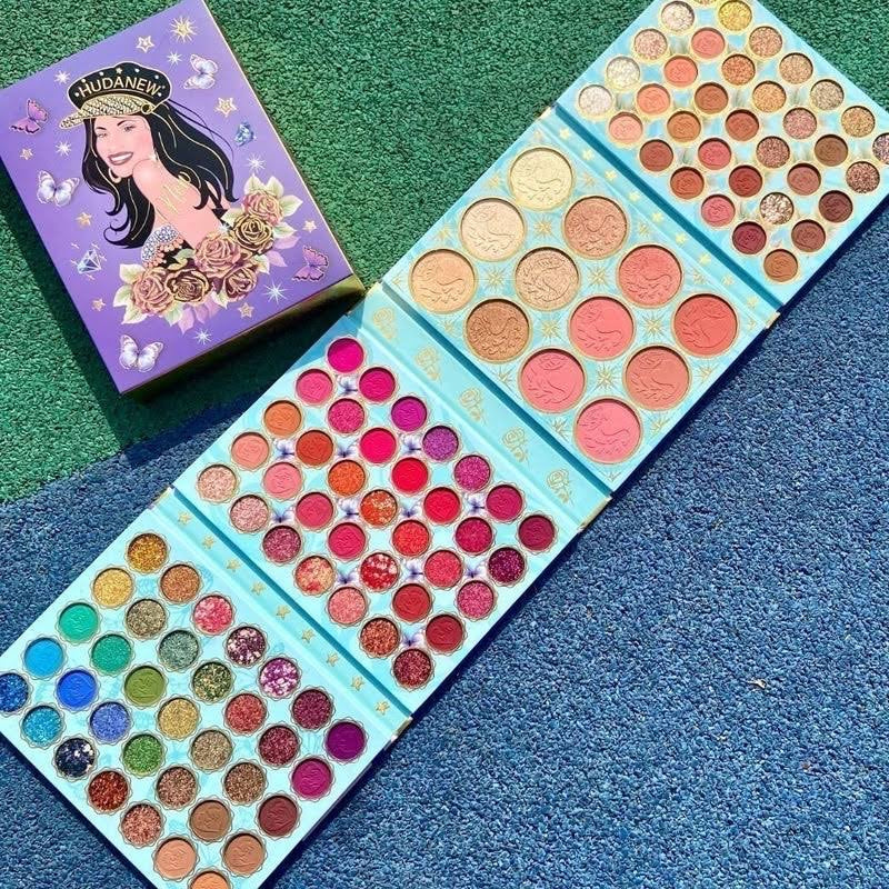 Selena Q Cosmetic
