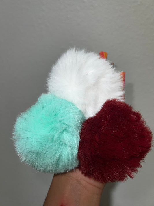 Pom Pom keychain