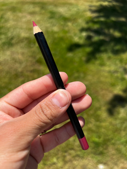 Naughty wink Lip Liner