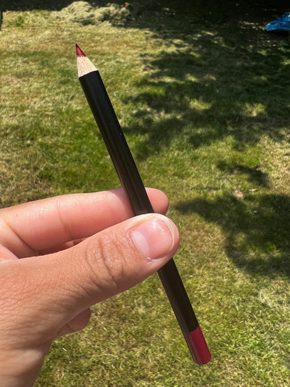 Naughty wink Lip Liner