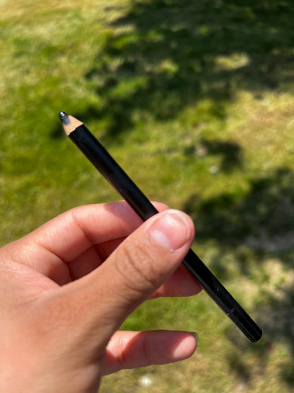 Naughty wink Lip Liner