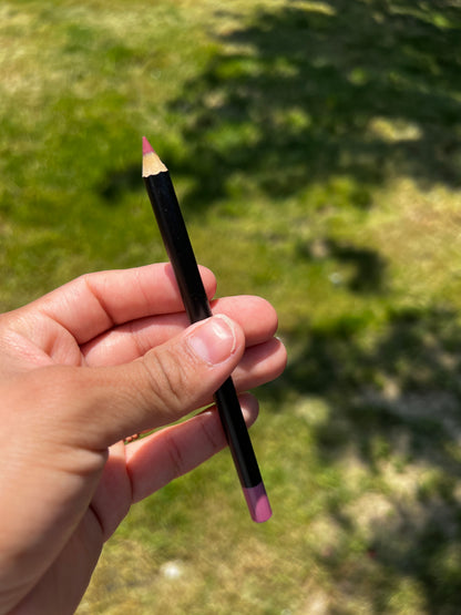 Naughty wink Lip Liner