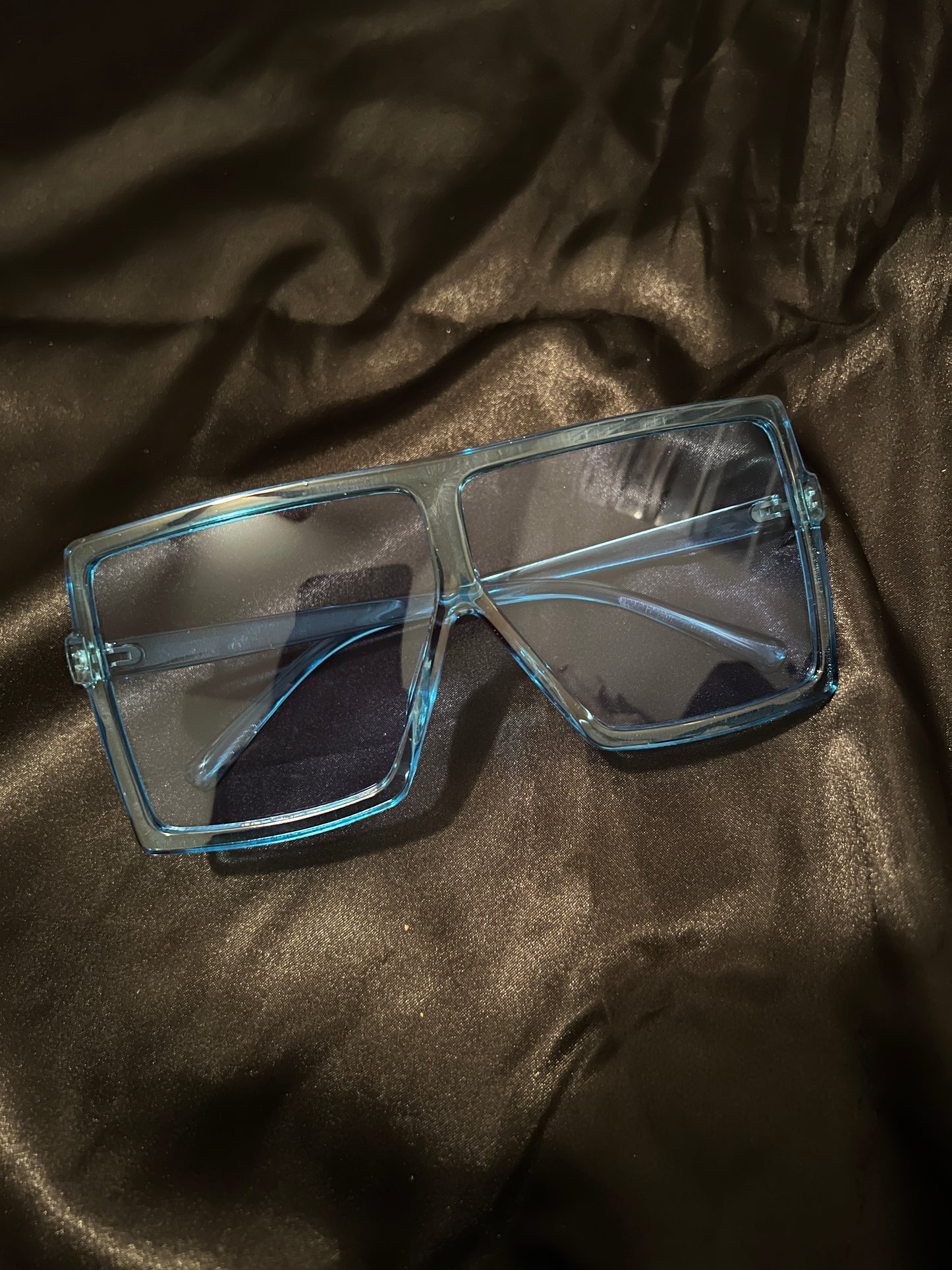 Gafas de sol con montura cuadrada grande