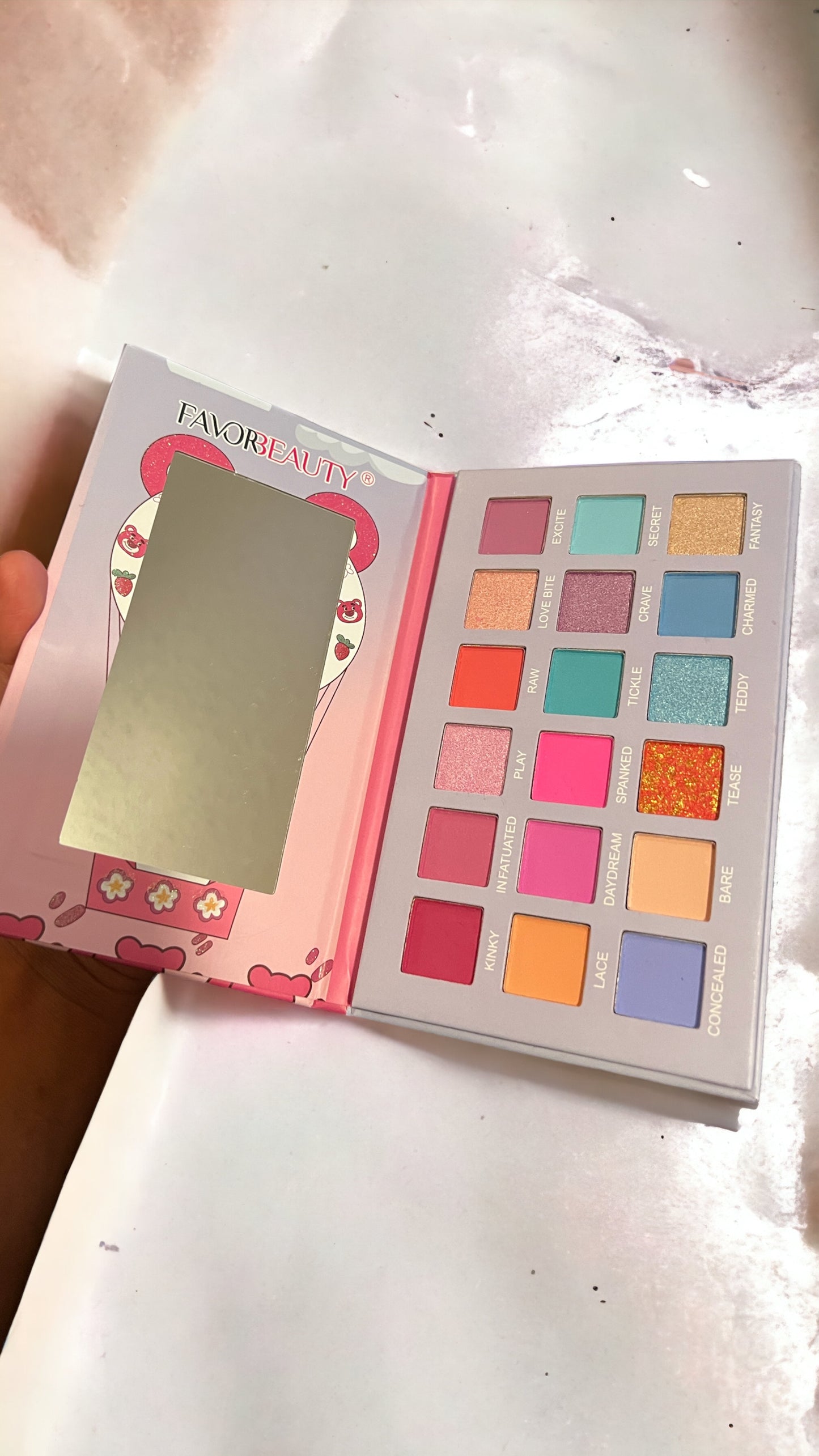 Pink bear Eyeshadow collection