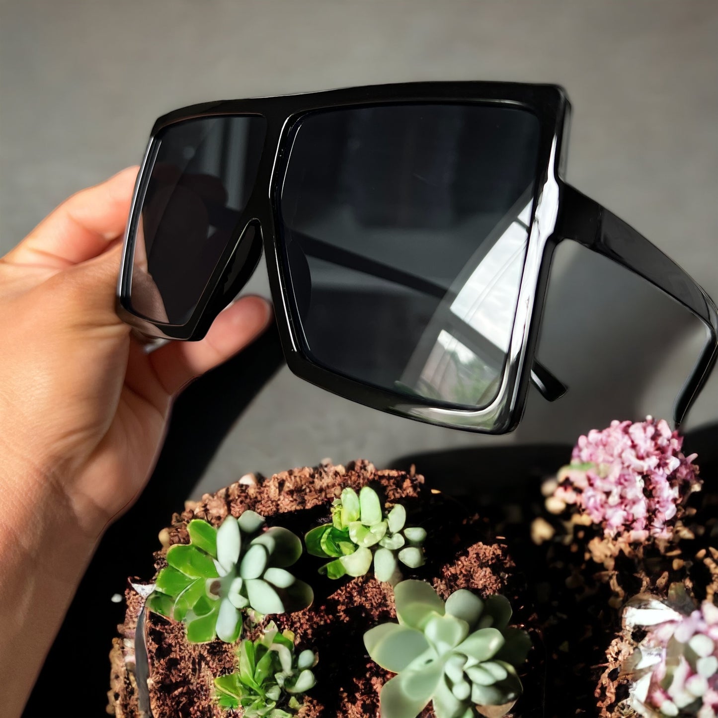 Gafas de sol con montura cuadrada grande