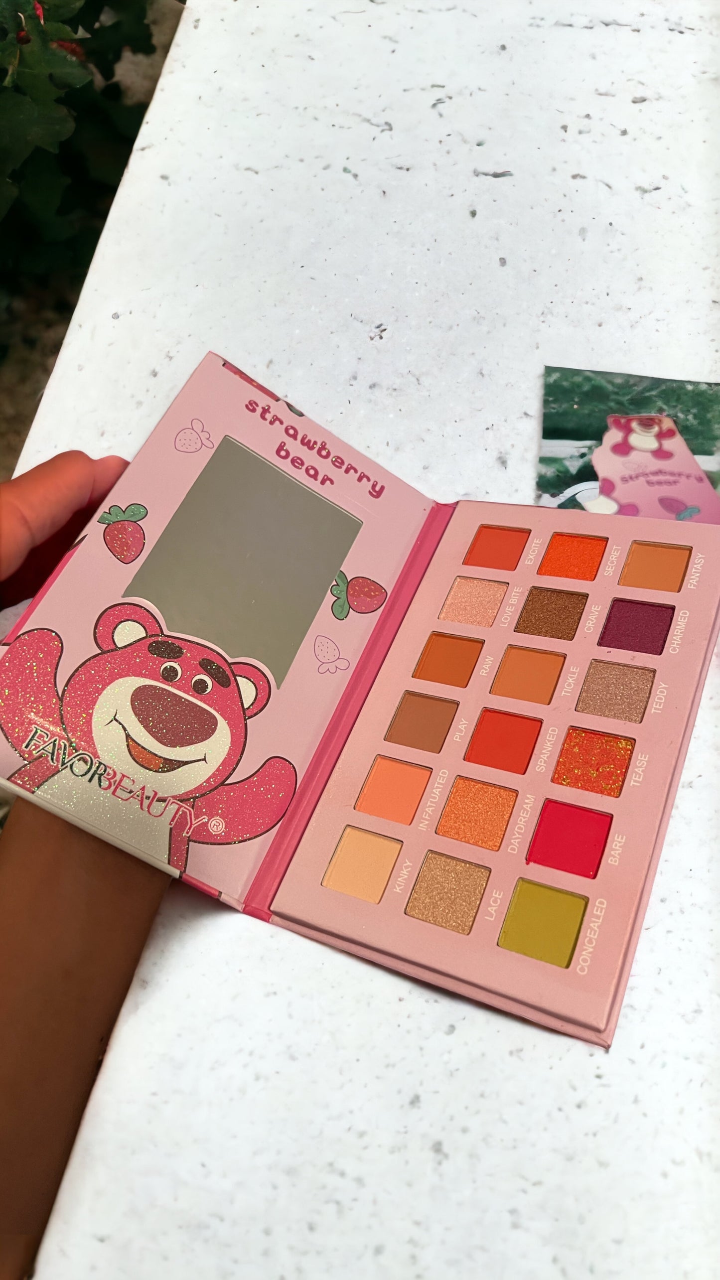 Pink bear Eyeshadow collection